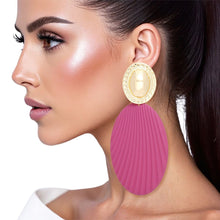 Load image into Gallery viewer, Drop Ribbed Fuchsia Oval Metal Gold Dome Earrings

