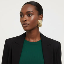 Load image into Gallery viewer, Clip On Geometric Hammered Chunky Gold Earrings
