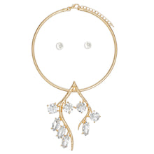 Load image into Gallery viewer, Pendant Gold Branch Clear Crystal Earthy Necklace
