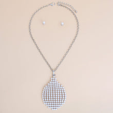 Load image into Gallery viewer, Pendant White Pearl Ornamental Teardrop Silver Set
