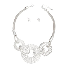 Load image into Gallery viewer, Necklace Silver Textured Metal Rings Set for Women
