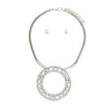 Load image into Gallery viewer, Necklace Radiant Halo Crystal Pendant Silver
