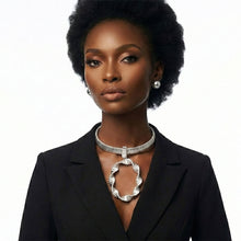 Load image into Gallery viewer, Choker Silver Ribbed Link Twisted Pendant Necklace
