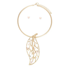 Load image into Gallery viewer, Necklace Gold Aurbo Stone Leaf Pendant Set Women
