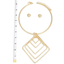 Load image into Gallery viewer, Necklace Gold Concentric Diamond Dangle Pendant
