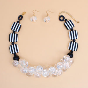 Necklace Bubble Black White Square Bead Necklace