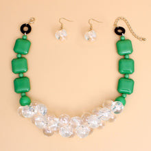 Load image into Gallery viewer, Necklace Bubble and Green Square Bead Necklace
