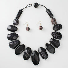 Load image into Gallery viewer, Toggle Chunky Black Leopard Bead Cord Necklace
