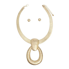 Load image into Gallery viewer, Pendant Gold Door Knocker Omega Chain Necklace
