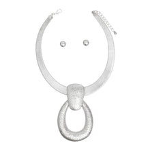 Load image into Gallery viewer, Pendant Silver Door Knocker Omega Chain Necklace
