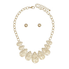 Load image into Gallery viewer, Chain Gold Heavy Crinkle Metal Teardrop Necklace
