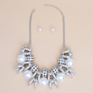 Necklace High Impact Silver Pearl Glam Bib Set