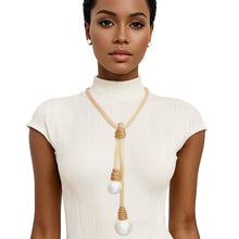 Load image into Gallery viewer, Pendant Polished Cream Pearl Leather and Chain Set
