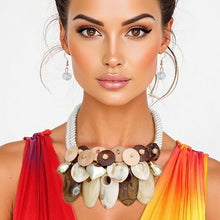 Load image into Gallery viewer, Bib Marine Chic Shell and Wood Bead Necklace
