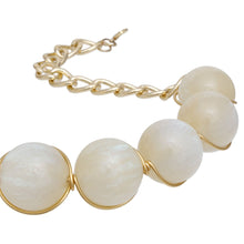 Load image into Gallery viewer, Collar Ivory Galactic Bead Gold Chain Necklace
