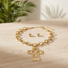 Load image into Gallery viewer, Chain Gold Double Oval Link Double Cross Necklace
