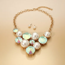 Load image into Gallery viewer, Bib Chunky Aurbo Crystal Pearl Evening Necklace
