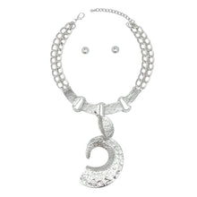 Load image into Gallery viewer, Pendant Silver Melted Metal Open C Chunky Necklace
