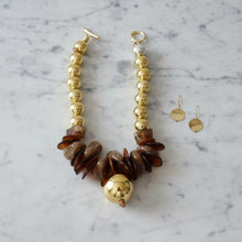 Load image into Gallery viewer, Chunky Stone Disc Gold Ball Bead Toggle Necklace

