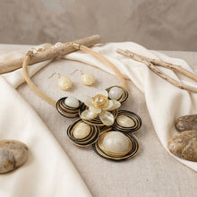Load image into Gallery viewer, Ivory Flower Wire Wrapped Bead Bib Necklace

