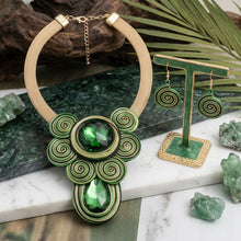 Load image into Gallery viewer, Green Wire Wrap Teardrop Crystal Bib Necklace
