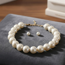 Load image into Gallery viewer, High Gloss Pearlescent Cream 24mm Bead Necklace
