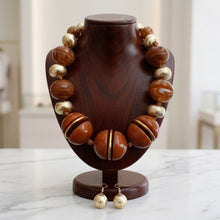 Load image into Gallery viewer, Swirled Caramel Brown Marble Chunky Bead Necklace
