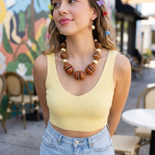 Load image into Gallery viewer, Swirled Caramel Brown Marble Chunky Bead Necklace
