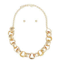 Load image into Gallery viewer, Chain Polished Gold Oval Link Long Necklace
