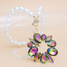 Load image into Gallery viewer, Toggle Pearl Pink Green Crystal Pendant Necklace

