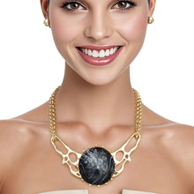 Load image into Gallery viewer, Collar Black Resin Dome Gold Chain Necklace Women
