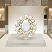 Load image into Gallery viewer, Oval Brooch Gold and Clear Glass Brilliant Pin
