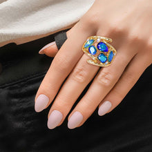 Load image into Gallery viewer, Cocktail Ring Blue Loop Crystal Ring
