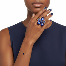 Load image into Gallery viewer, Cocktail Ring Blue Teardrop Crystal Flower Design
