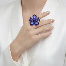 Load image into Gallery viewer, Cocktail Ring Blue Teardrop Crystal Flower Design
