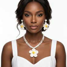 Load image into Gallery viewer, Ivory Daisy Flower Raffia Pendant Necklace Set
