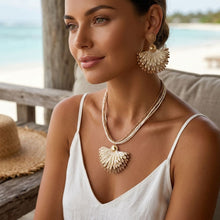 Load image into Gallery viewer, Creamy Browns Fanned Raffia Pendant Necklace Set

