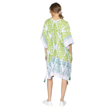 Load image into Gallery viewer, Green Damask Print Tassel Kimono
