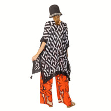 Load image into Gallery viewer, Kimono Geo Print Black and White for Women
