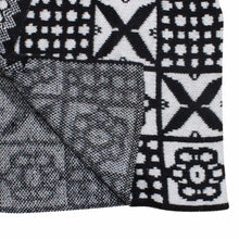 Load image into Gallery viewer, Cardigan Tile Print Knit Black and White for Women
