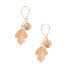Load image into Gallery viewer, Brown Raffia Fanned Gold Earrings
