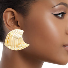 Load image into Gallery viewer, Studs Gold Ocean Wave Earrings for Women
