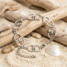 Load image into Gallery viewer, Luxe Silver Linked Letter D Heritage Anklet
