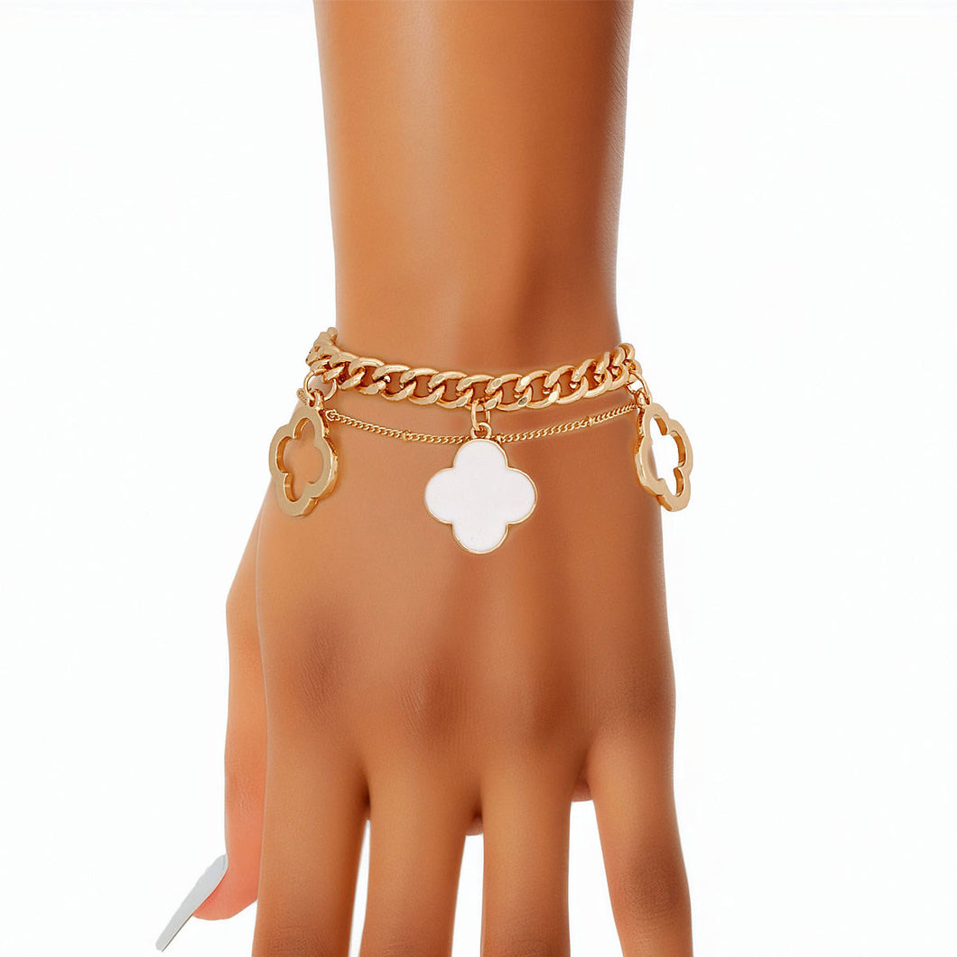 Bracelet White Clover Quatrefoil Charm Gold Chain