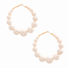 Load image into Gallery viewer, Graduated Cream Pearl Hoops
