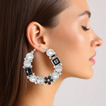 Load image into Gallery viewer, Hoop Uptown Glam Pearl Silver and Black Earrings
