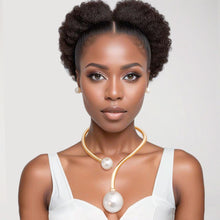 Load image into Gallery viewer, Cream Pearl Hinge Choker
