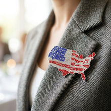 Load image into Gallery viewer, USA Map Silver Rhinestone Patriotic Brooch Pin
