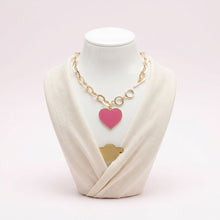 Load image into Gallery viewer, Pink Heart Charm Gold Oval Chain Bracelet
