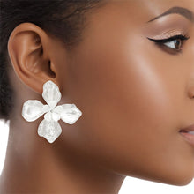 Load image into Gallery viewer, Studs Silver Pearl Layered Petal Flower Earrings
